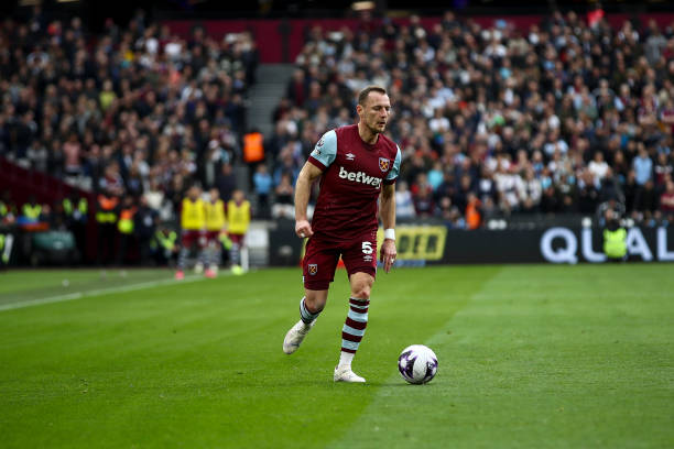 下显得捉襟 下显得捉襟